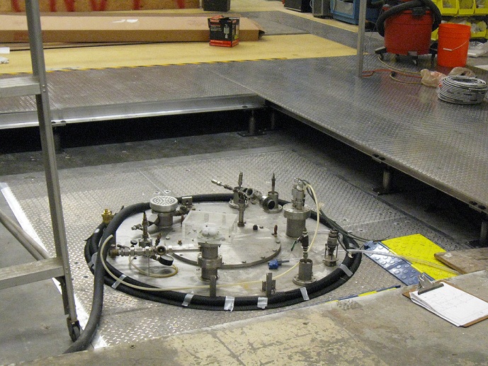Floor plate